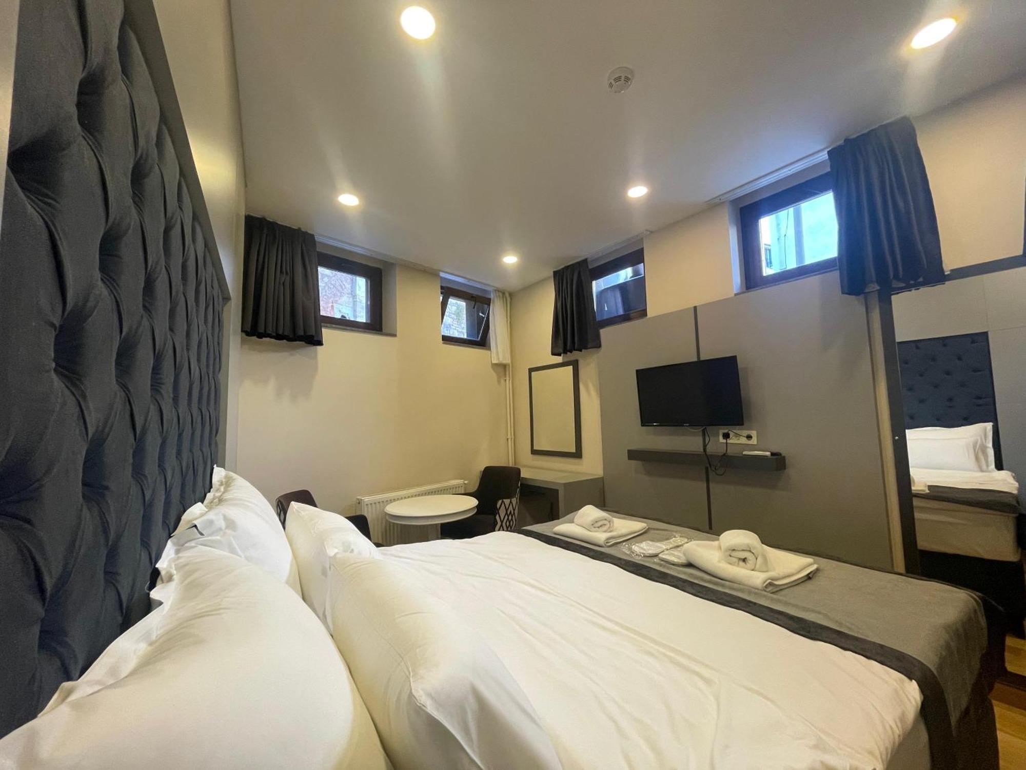 สปิเนล โฮเต็ล Hotel อิสตันบูล ภายนอก รูปภาพ