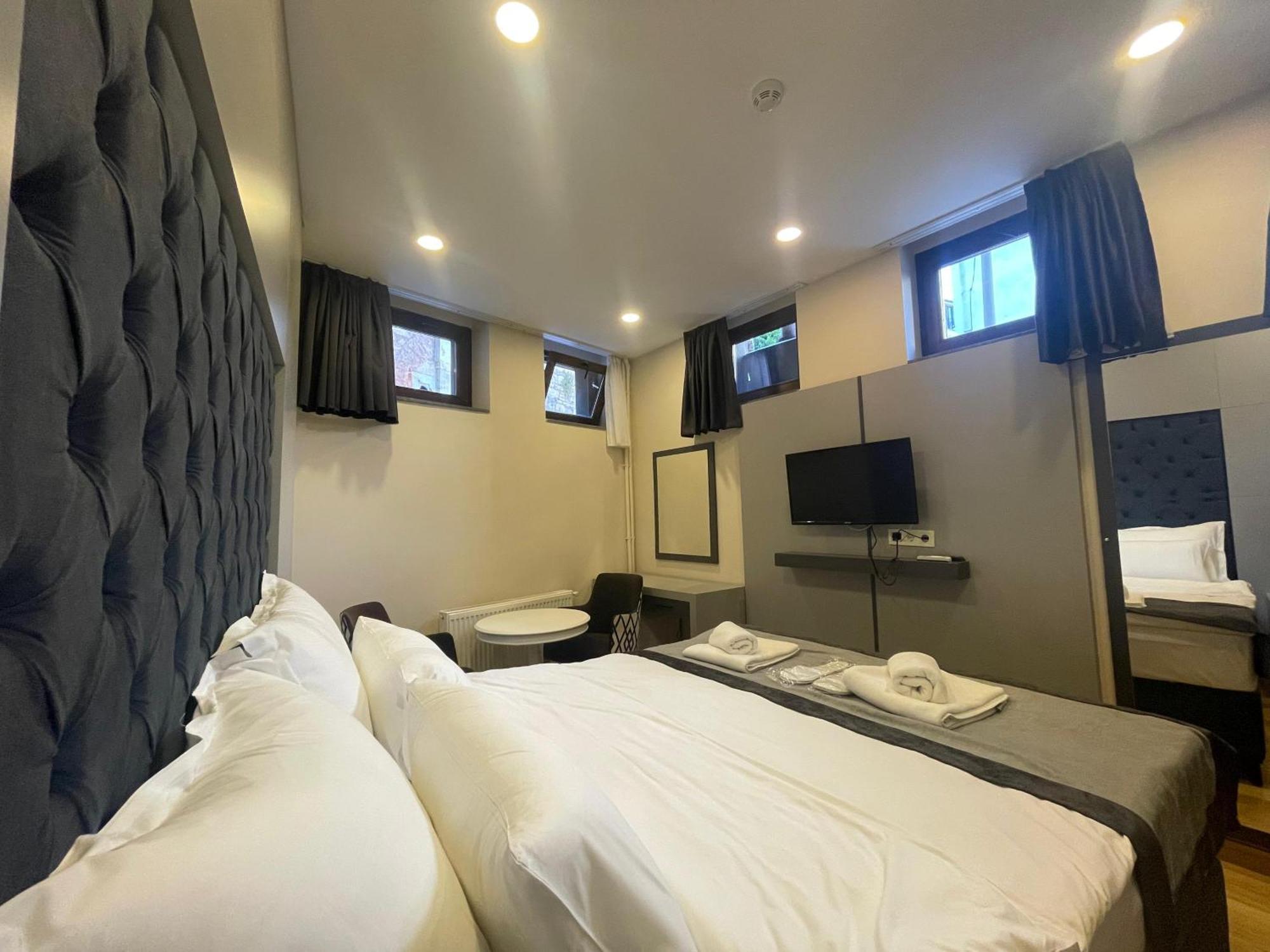 สปิเนล โฮเต็ล Hotel อิสตันบูล ภายนอก รูปภาพ
